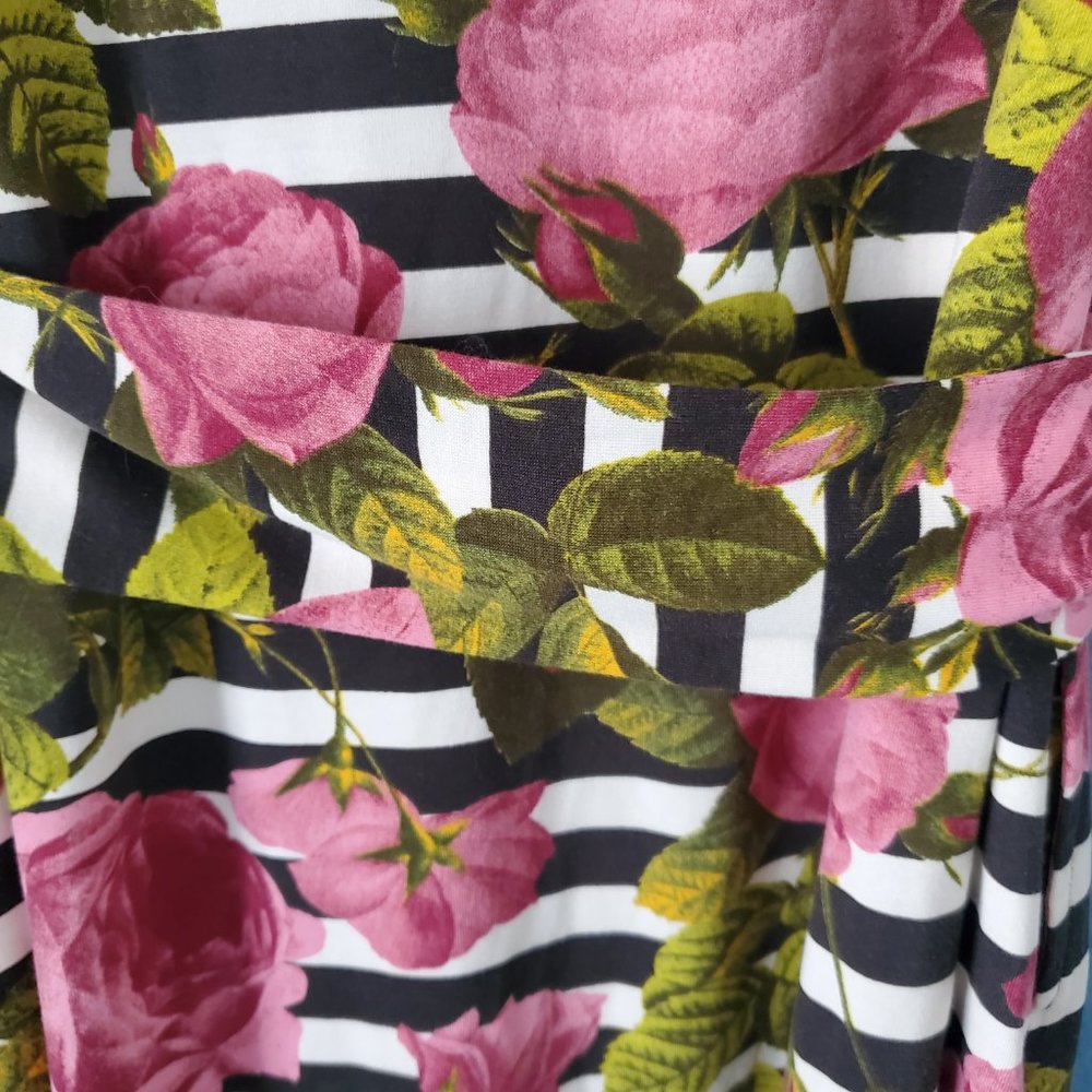 Lula Roe, Size L, Roses and stripes - Picture 7 of 8